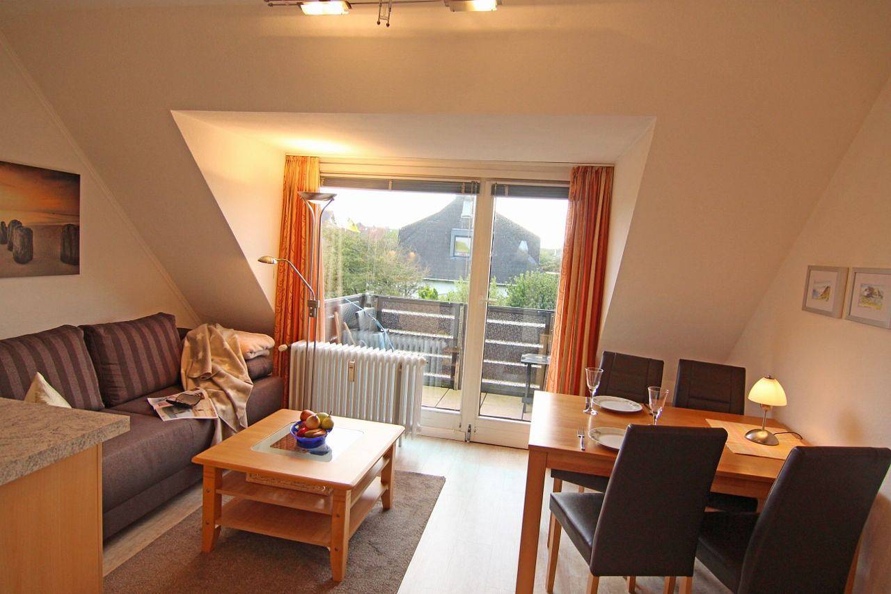 Ganze Wohnung, Moin Moin und Willkommen im gemütlichen 3-Zimmer-Ferienappartement "Henning" in Wenningstedt, Sylt