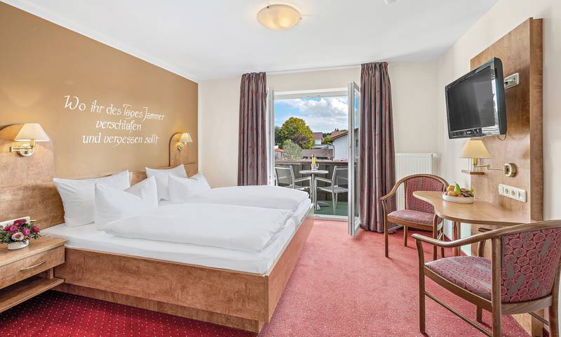Hotel für 2 Personen, mit Balkon und Terrasse sowie Sauna in Obing