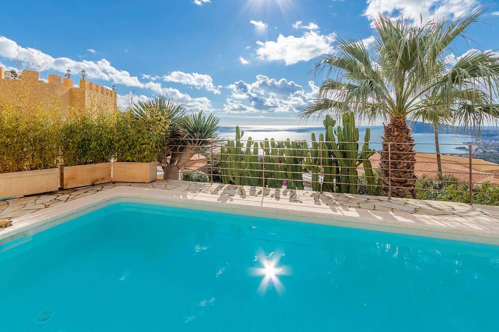 Altea Hills, Luxe villa, Prachtig uitzicht! in Altea Hills, Altea