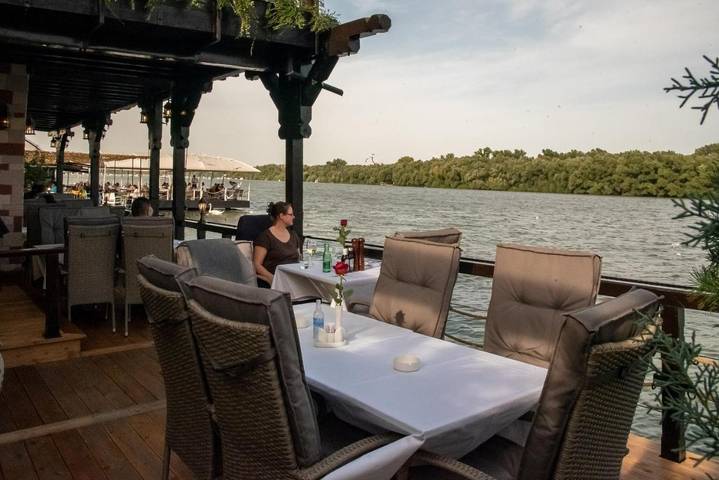 Chambre d’hôte pour 2 personnes, avec terrasse et jacuzzi