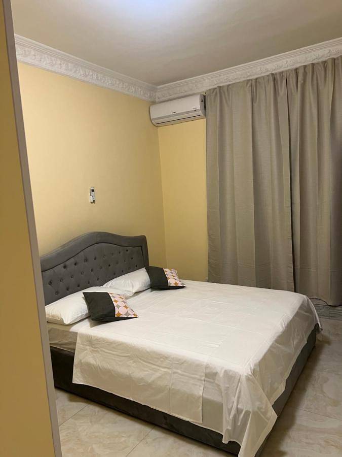 Chambre d’hôte pour 3 personnes, avec balcon
