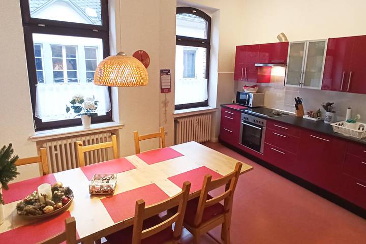 Apartamento vacacional entero, Apartamento de vacaciones para 6 personas con terraza in Cochem, Cochem-Zell