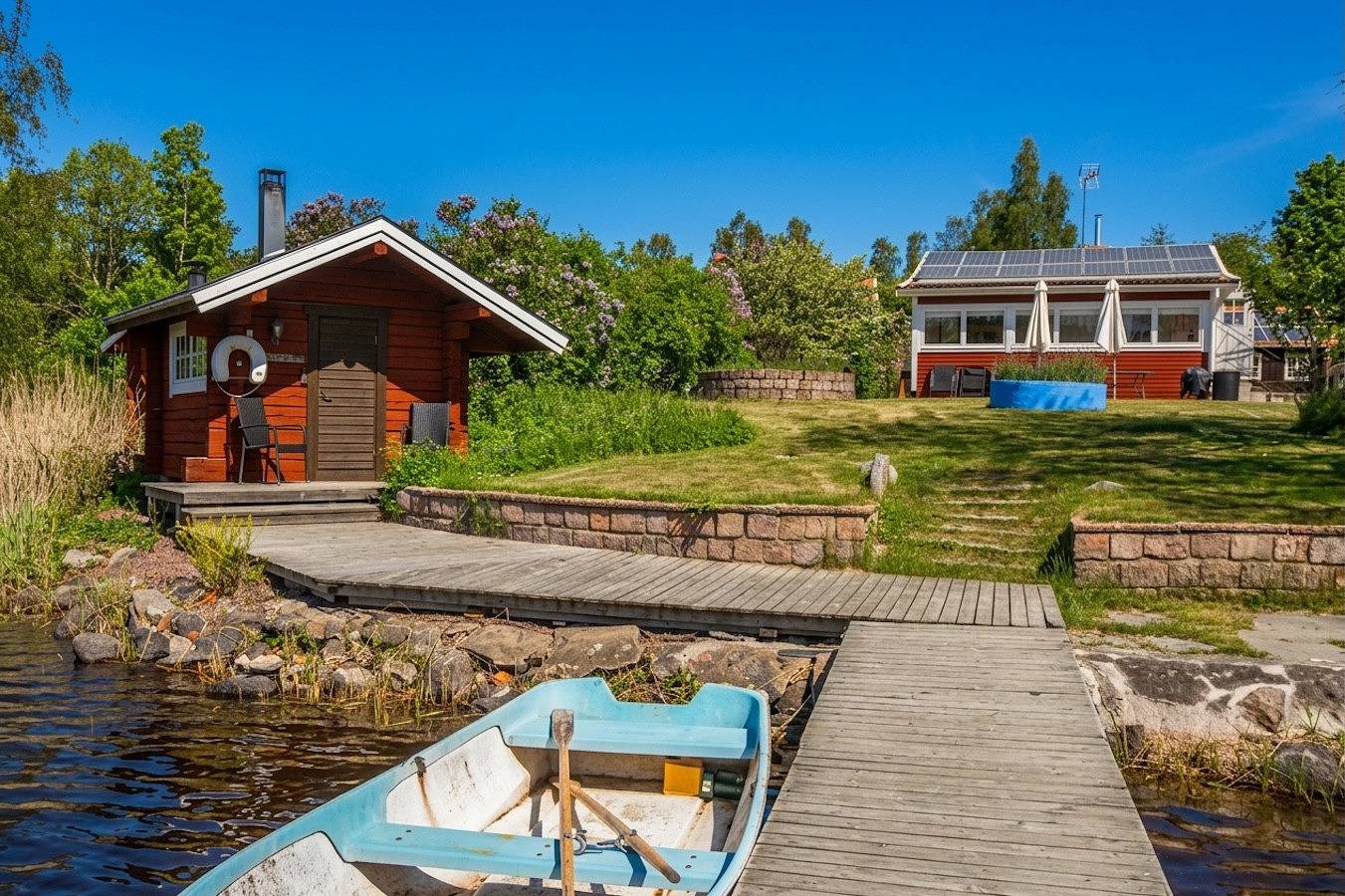 Gemütliche Ferienhaus direkt am See unweit von Gränna in Jönköping, Vättern