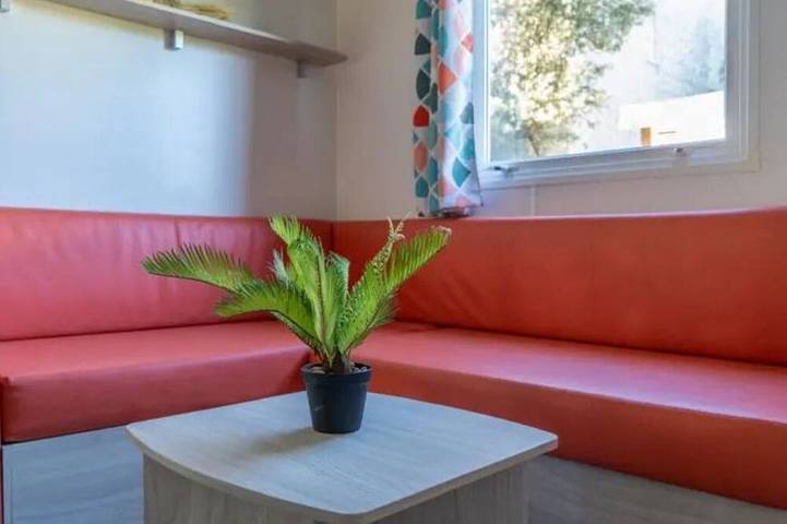 Mobil-home confortable à Calvisson pour 4 personnes in Calvisson, Côte méditerranéenne (France)