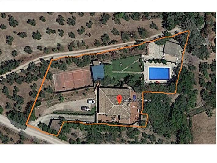 Casa rural para 12 personas, con vistas además de jardín y piscina en Parque Natural Sierras Subbéticas - 3