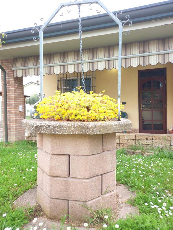 Appartamento intero, 4 giugno Ferrara in Ferrara, Provincia di Ferrara