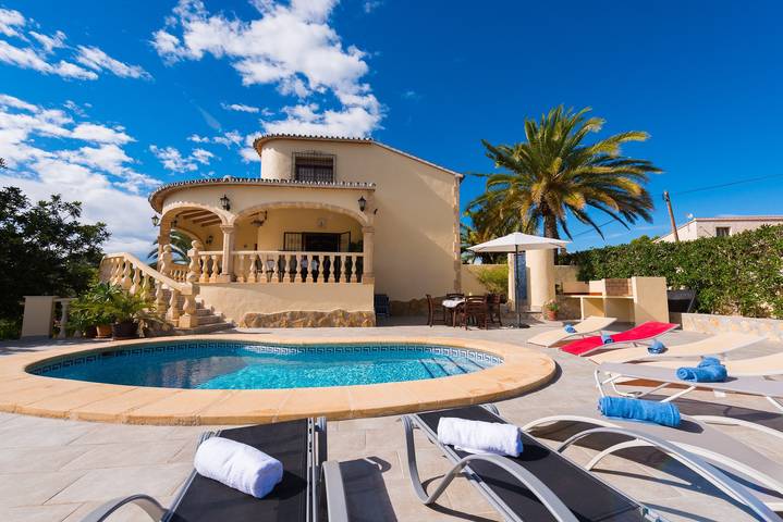 Ferienhaus für 8 Personen, mit Terrasse und Garten in Moraira - 2