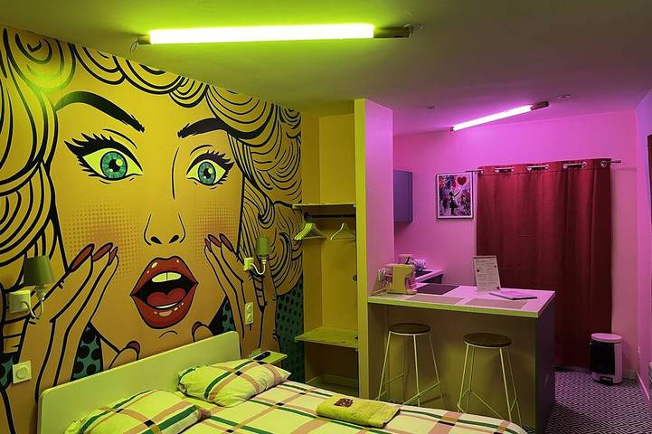 Appartement de vacances pour 2 personnes, avec jacuzzi à Bourg-en-Bresse