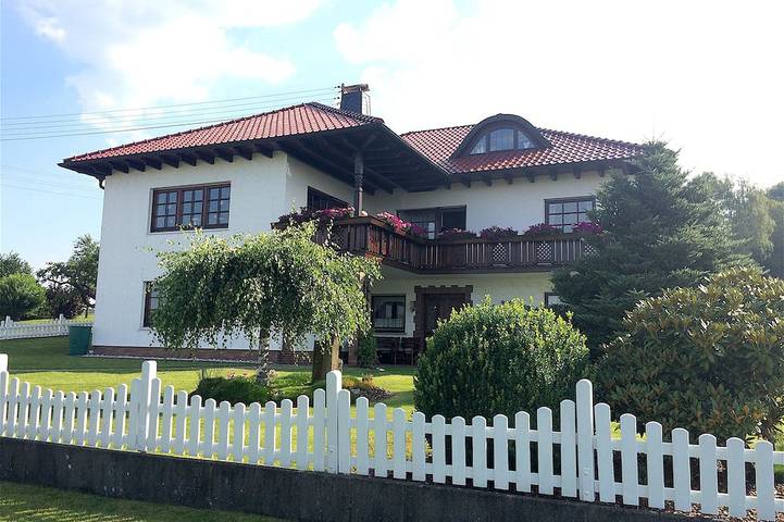 Bauernhof für 2 Personen, mit Garten, mit Haustier in Lahntal-Westerwald