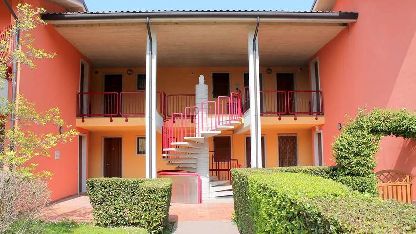 Ferienhaus für 3 Personen, mit Garten und Pool in Lazise - 3