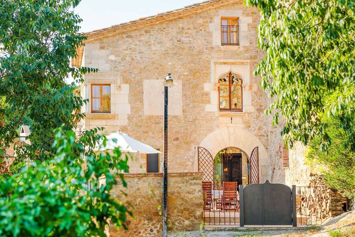 Casa rural para 16 personas, con Terraza además de Jardín y Piscina en Ventalló - 2