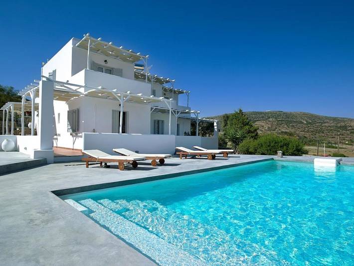 Maison d’hôte pour 2 personnes, avec piscine et jardin, animaux acceptés dans Milos - 4