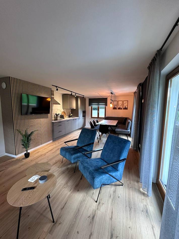 Ferienwohnung für 8 Personen, mit Balkon und Terrasse sowie Garten in Rauris - 4