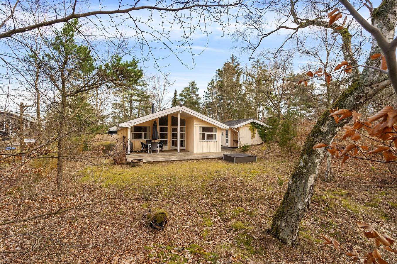 Home in Glesborg with sauna in Fjellerup Strand, Djursland