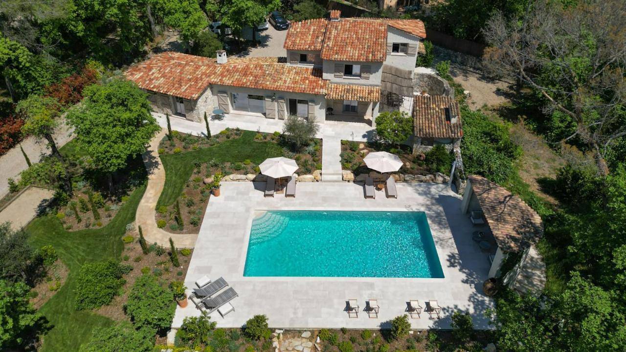 Mas La Roca in Roquefort-les-Pins, Côte méditerranéenne (France)