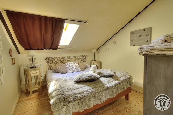 Location de vacances pour 12 personnes, avec jardin à Vernay - 4