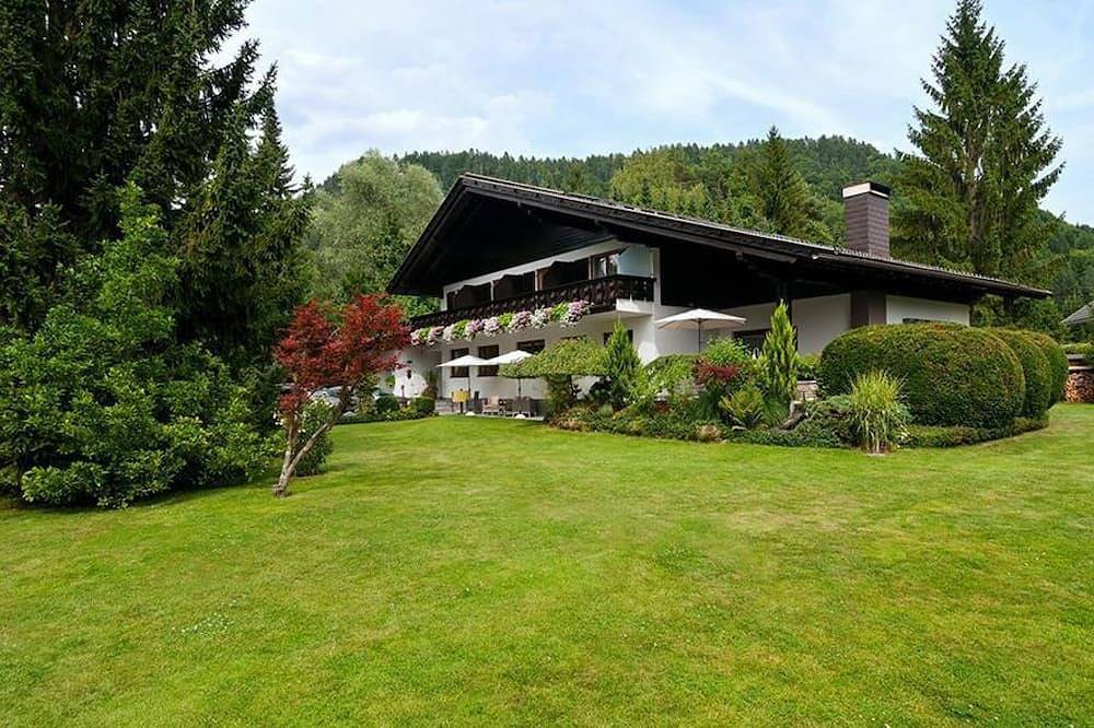 Haus Madlein - Doppelbettzimmer mit Balkon in Karawanken und Bachergebirge, Villach