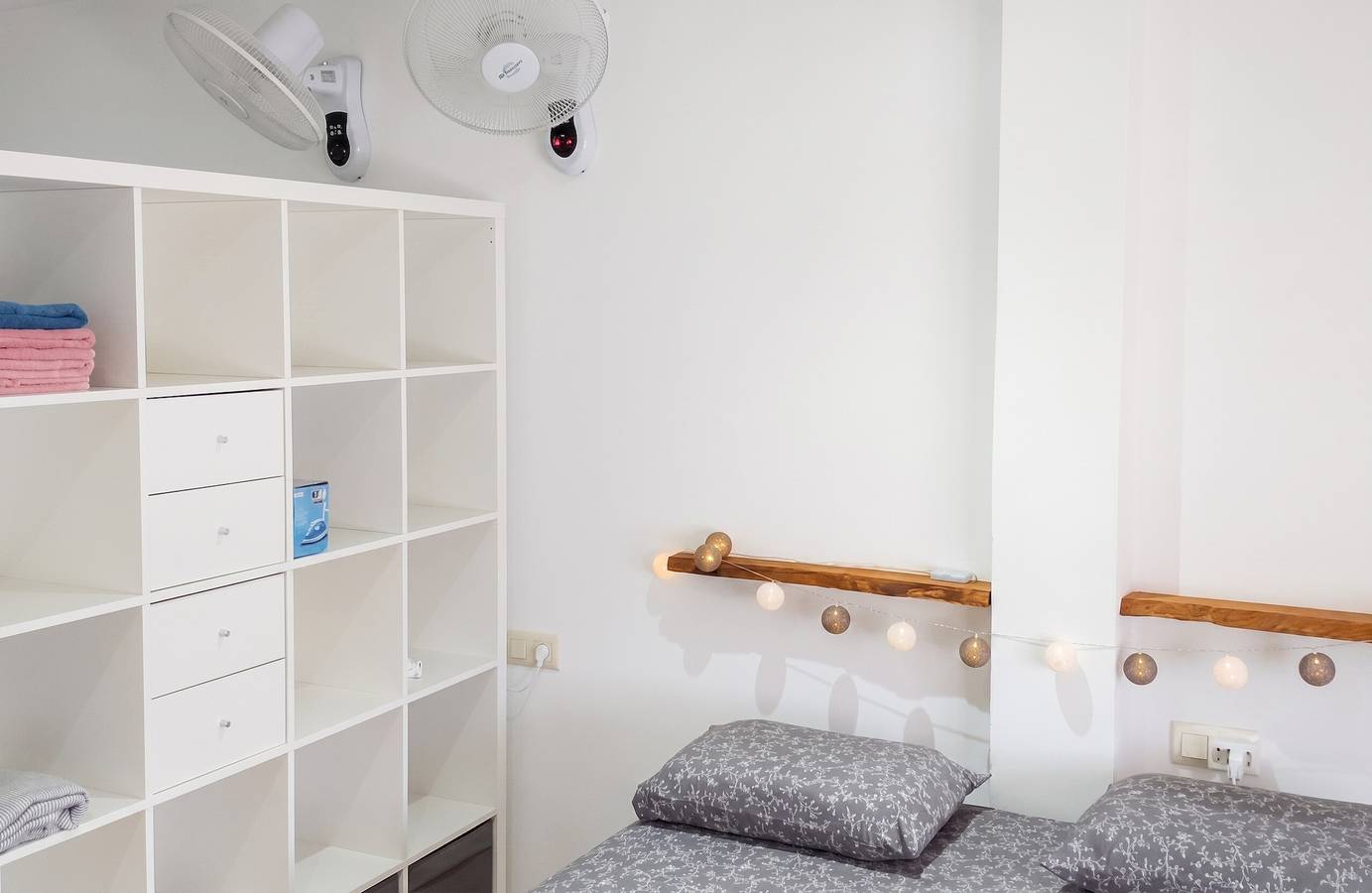 Appartement entier, Bel appartement à Cala en Blanes - 45 m² avec piscine partagée in Cala Blanes, Ciutadella