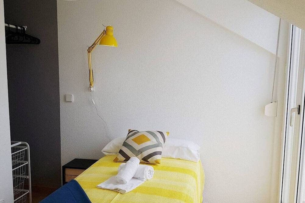 Ganze Wohnung, Dúplex con piscina en la playa - La Arena 4410 in Arnuero, Kantabrische Küste