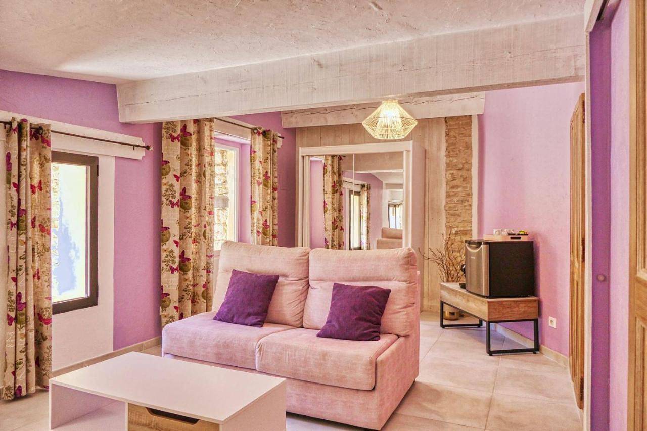 Les Chambres du Hameau , une Parenthèse Provençale in Murs, Parc naturel régional du Luberon