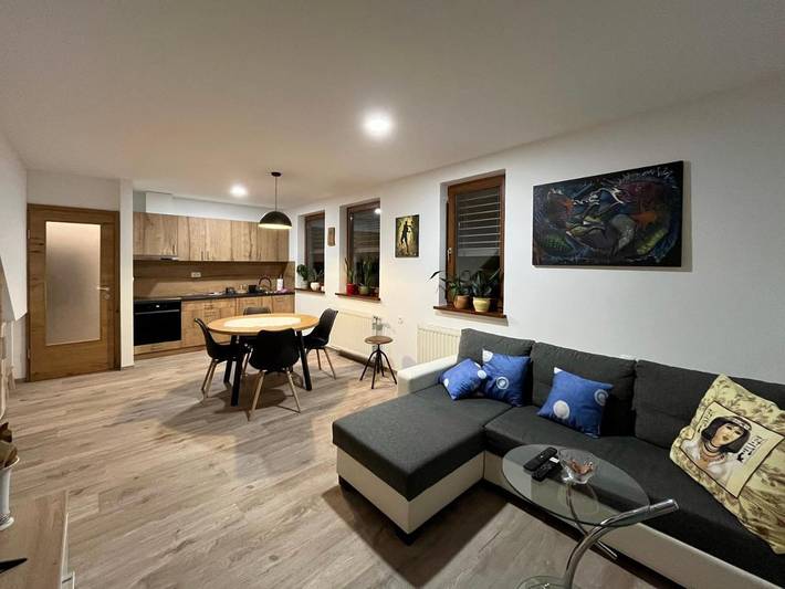 Ferienwohnung für 5 Personen, mit Garten