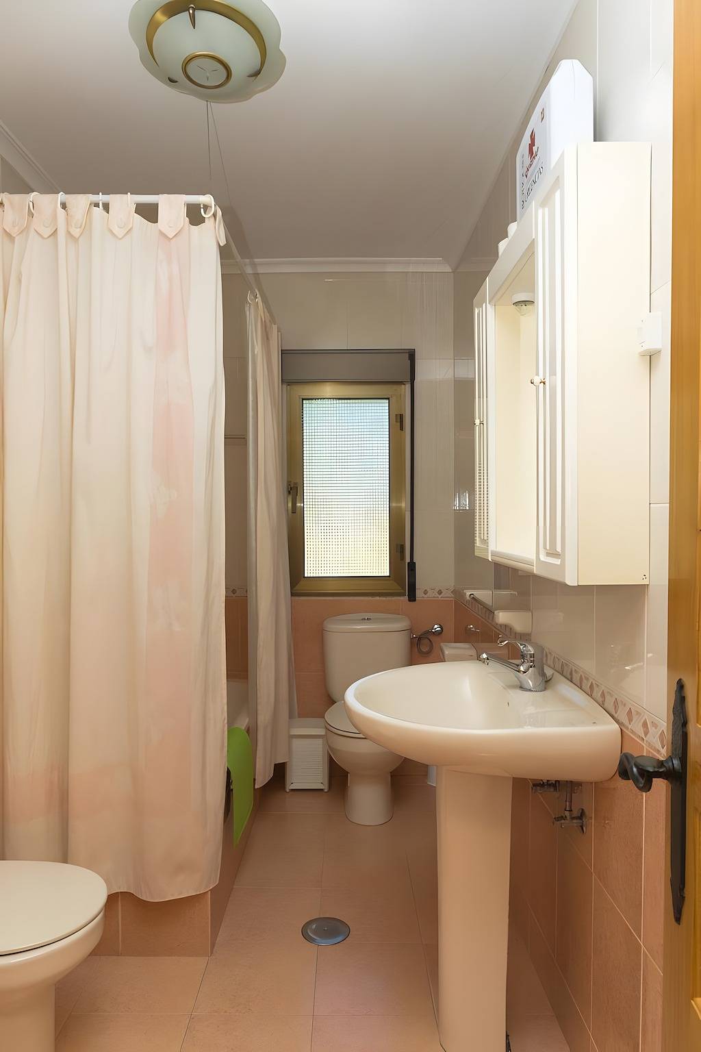 Apartment 'La Veiga 1' mit 4 Schlafzimmern in La Riera in Somiedo, Cordillera Cantábrica