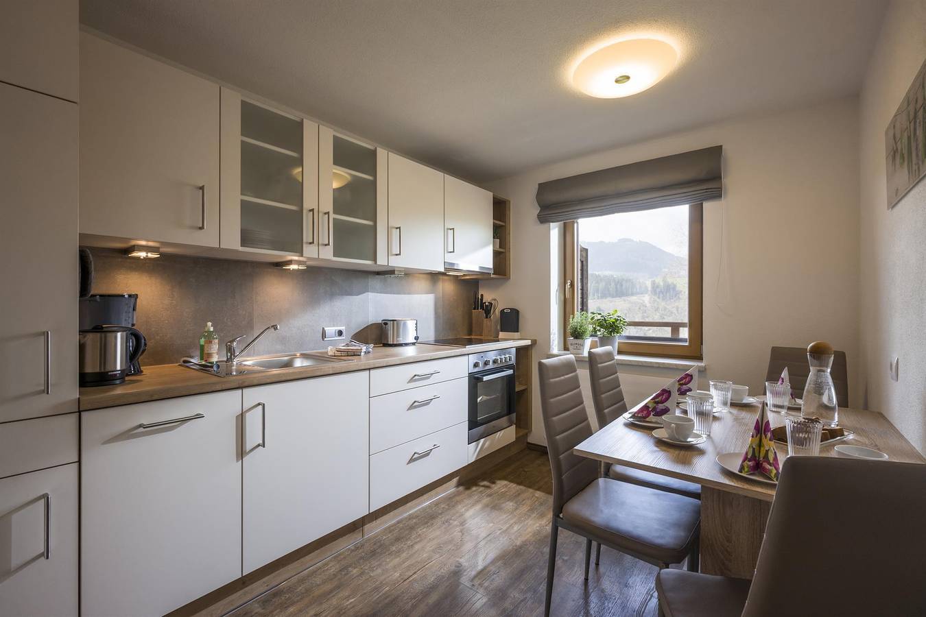 Geheel vakantieappartement, Appartement, toilet en bad/douche gescheiden, 1 slaapkamer in Hopfgarten im Brixental, Kaisergebirge