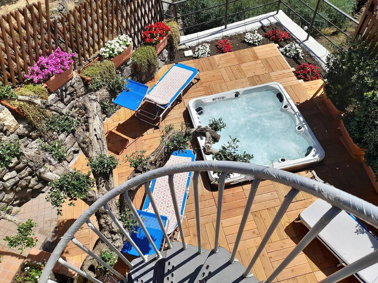 Palmento House. Vista stupefacente e Privata Mini Spa in Piedimonte Etneo, Etna