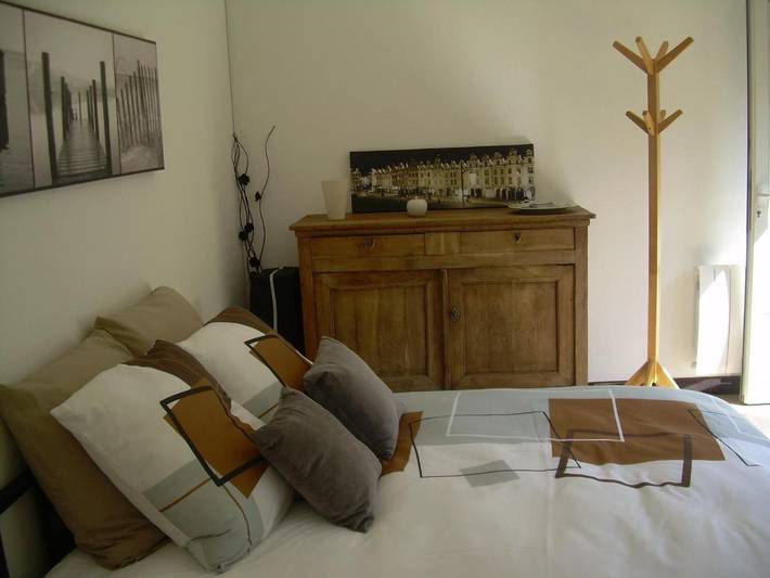 Location de vacances pour 3 personnes, avec Terrasse ainsi que Jardin et Vue à Anzin-Saint-Aubin - 3