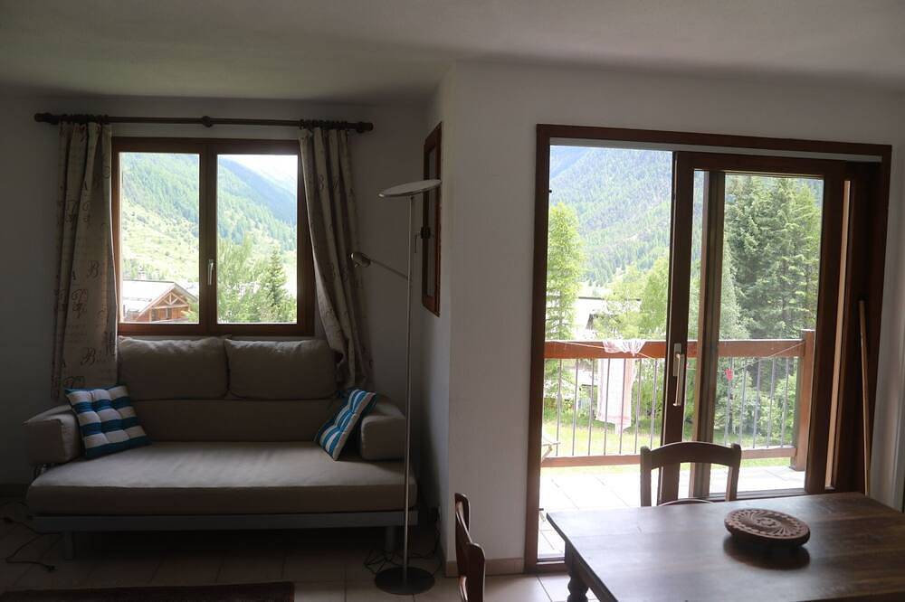 Apartamento entero, Beautiful 3-room apartment in the heart of the Queyras regional nature park, in Ceillac in Ceillac, Queyras