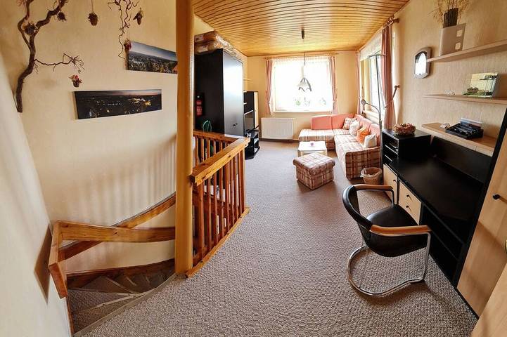 Comfortable vacation home with a fantastic view over Dresden in Loschwitz, Dresde