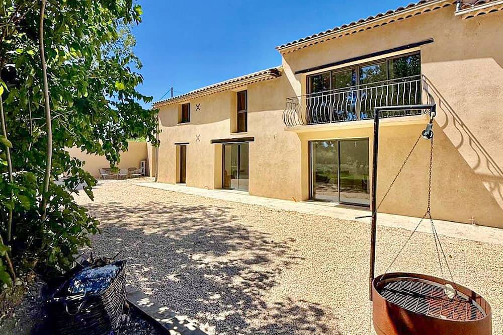 Awesome home in St Martin de Crau in Saint-Martin-de-Crau, Mittelmeerküste (Frankreich)