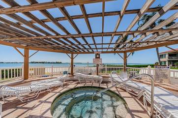 Apartment for 2 Guests in Isla del Sol, St. Petersburg (FL), Picture 1