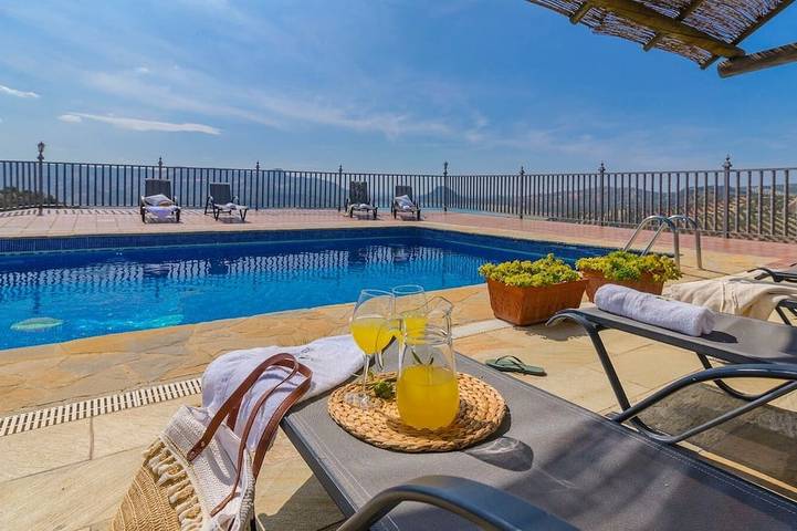 Villa für 8 Personen, mit Garten - 1