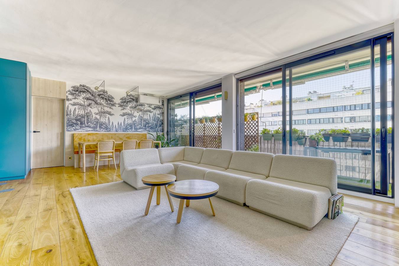 Appartement entier, L'Atelier de Sèvres - 2 places de parking in Boulogne-Billancourt, Hauts-de-Seine