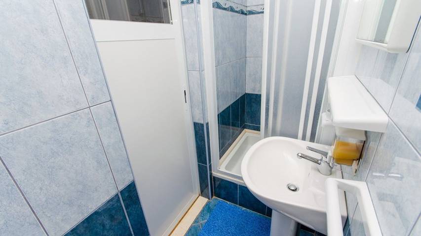 Ferienwohnung für 2 Personen, mit Terrasse in Trogir - 4