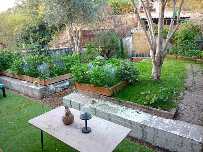 Gîte pour 2 personnes, avec Terrasse ainsi que Jardin et Vue à Saint-Jean-de-Valériscle - 3