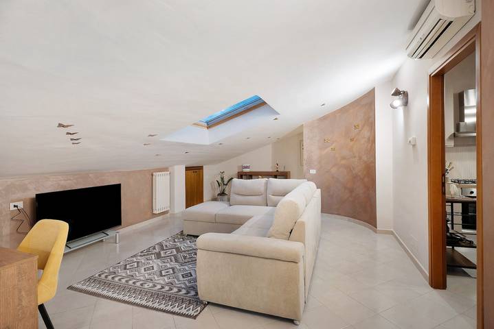 Ferienhaus 'La Tana Del Lupo' mit Bergblick, Wlan und Klimaanlage in Avellino, Avellino Provinz