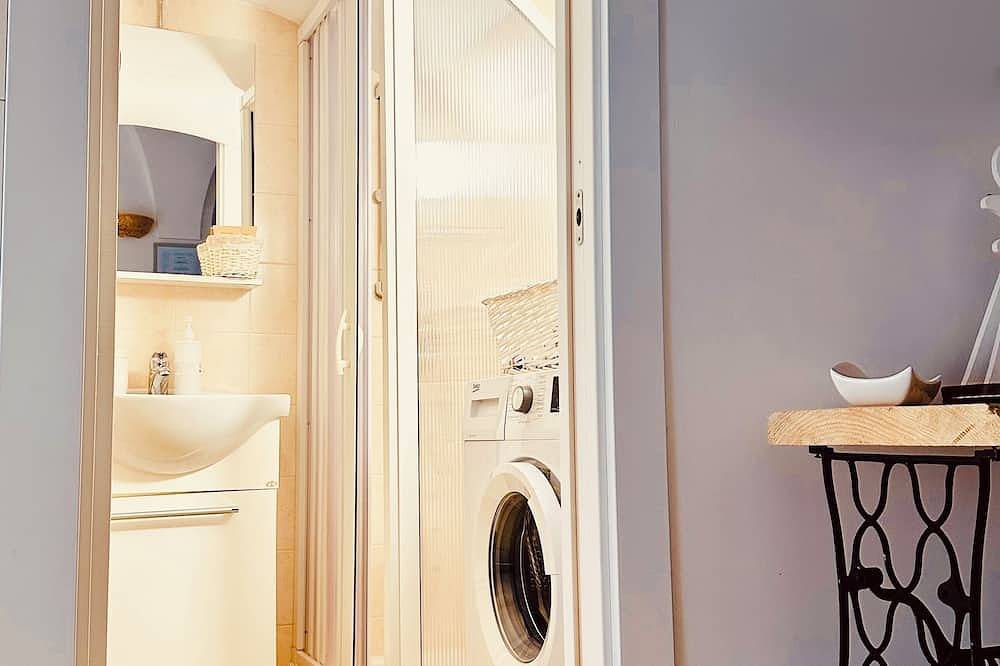 Historic Cassiopea house, close to the historic center with parking space in Ceglie Messapica, Salento