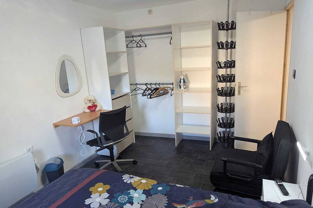 Ganze Wohnung, Apartamento a 5 minutos de Luxemburgo fully equipped kitchen, lovely terrace in Deutsch-Oth, Moselle