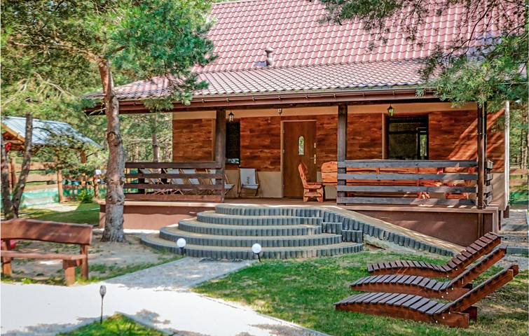 Ferienhaus für 8 Personen mit Terrasse in Pasym, Masuren