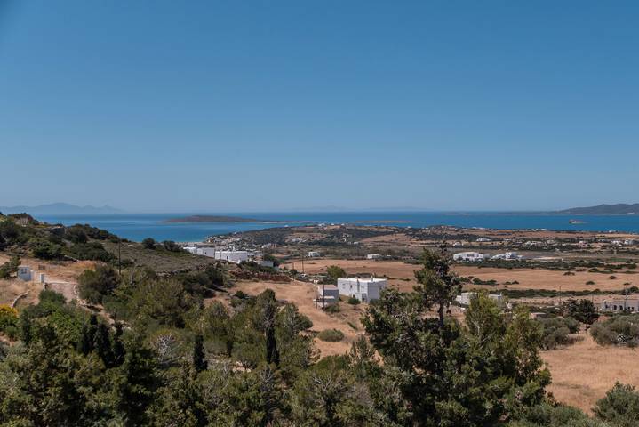Gîte pour 5 personnes, avec jardin dans Paros - 3