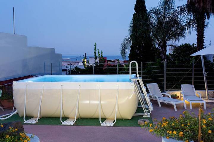 Ferienhaus für 4 Personen, mit Terrasse und Garten sowie Pool, mit Haustier auf den Liparische Inseln - 4