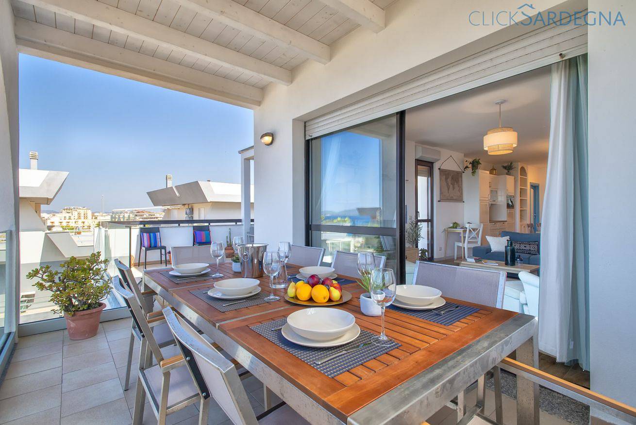 Alghero sul mare. Attico Nereide con incredibile vista e verande  in Alghero, Provincia di Sassari
