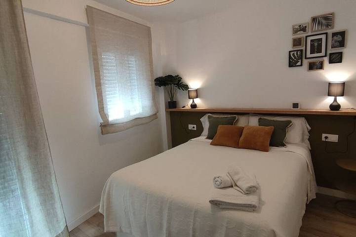 Appartement entier, Bonito apartamento 2 dorm. pleno centro de Jaén muy cerca de la catedral y Ayto. in Jaén, Province de Jaén