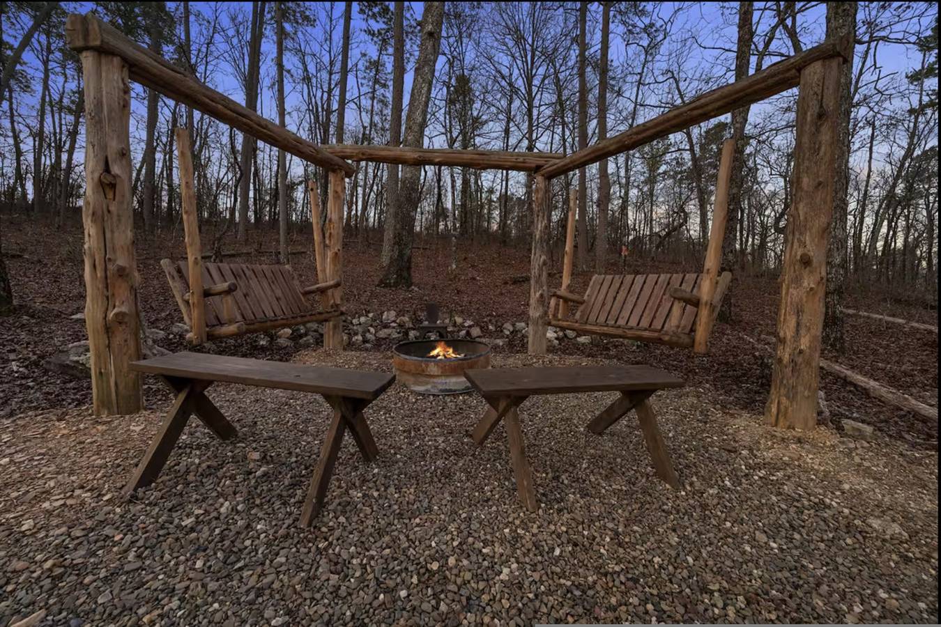 Entire studio, Three Bears Hideout – Luxury Mountain Cabin Getaway for Families & Groups in Gunnison County