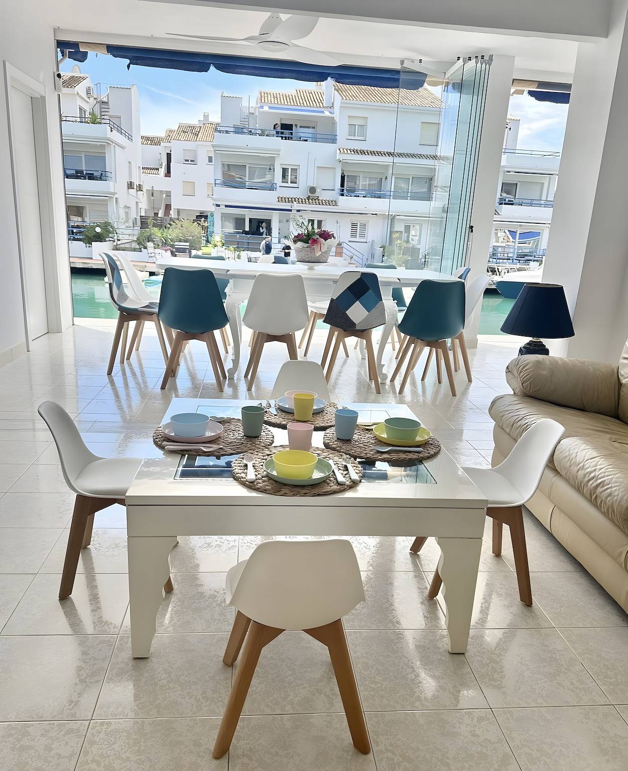Apartamento entero, Apartment with direct access to the sea in port / marina in Alcocéber, Costa del Azahar