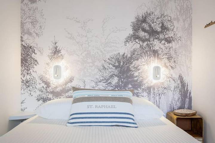 Gîte pour 4 personnes, avec balcon et vue dans Plage Beau Rivage Saint Raphael - 4