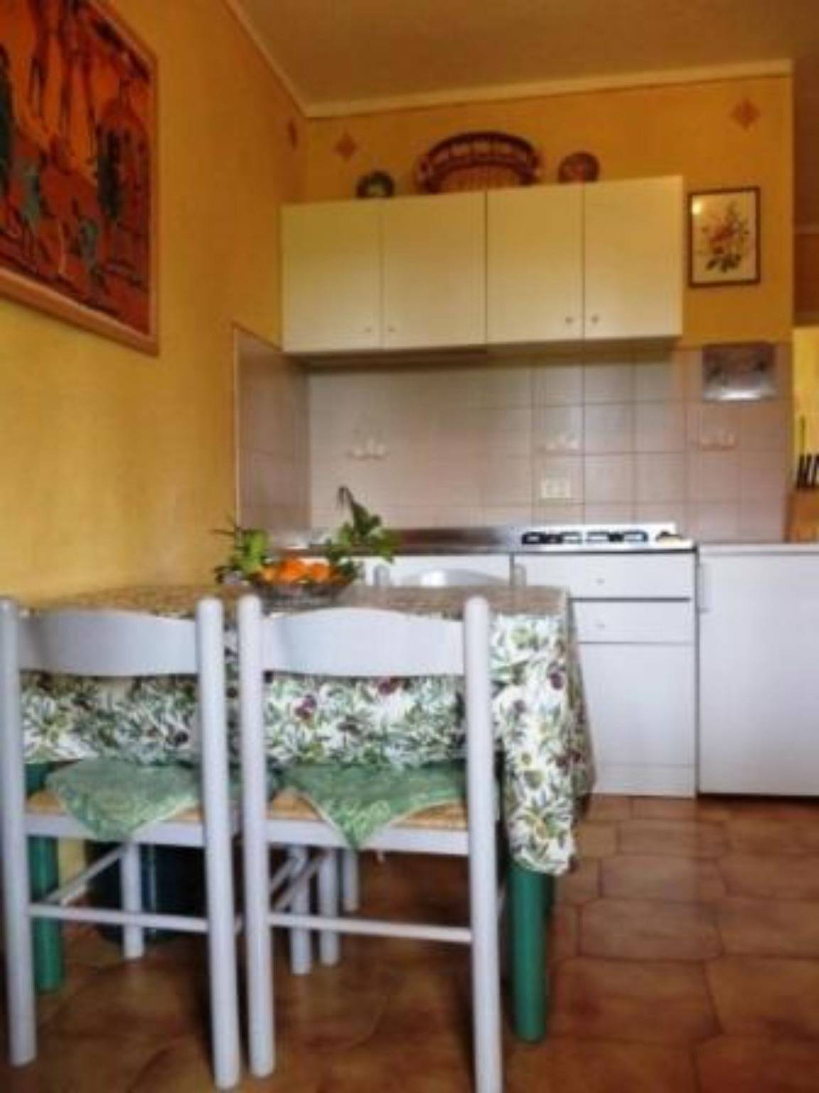 Appartamento intero, Appartamento 'Petit Verdot' con piscina condivisa, terrazza privata e giardino condiviso in Suvereto, Costa degli Etruschi