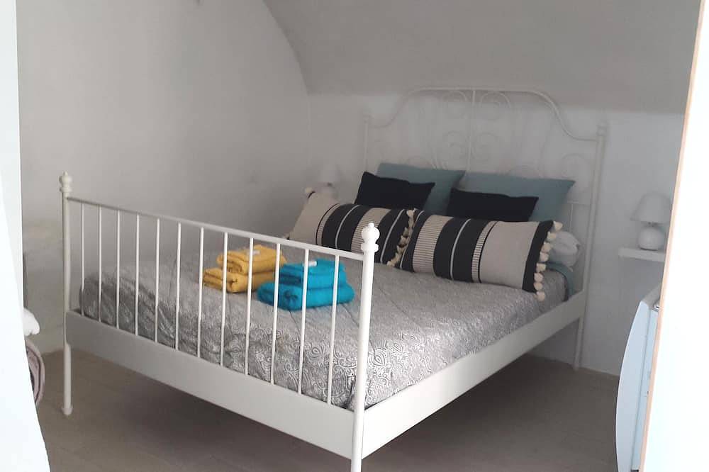 Appartement entier, Les Insolites de Champeix 3 in Champeix, Région de Besse-et-Saint-Anastaise